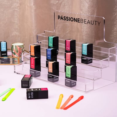display cosa serve per aprire nail center
